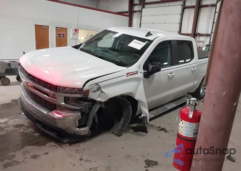 2020 Chevrolet Silverado 1500 4Wd Short Bed Lt из США, поврежденный, VIN 3GCUYDED3LG261376